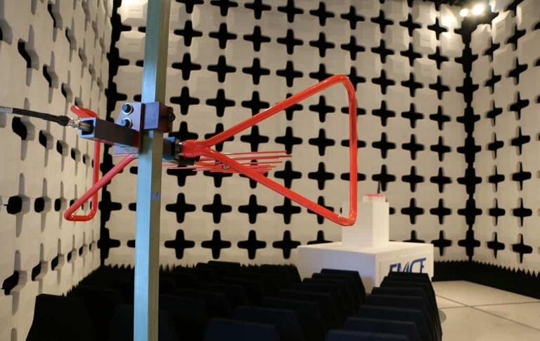 電磁兼容性（EMC）測試